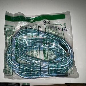 3x iPhone USB-C to lightning cables.